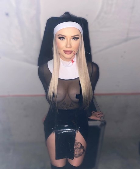 BlondBunni hd star picture