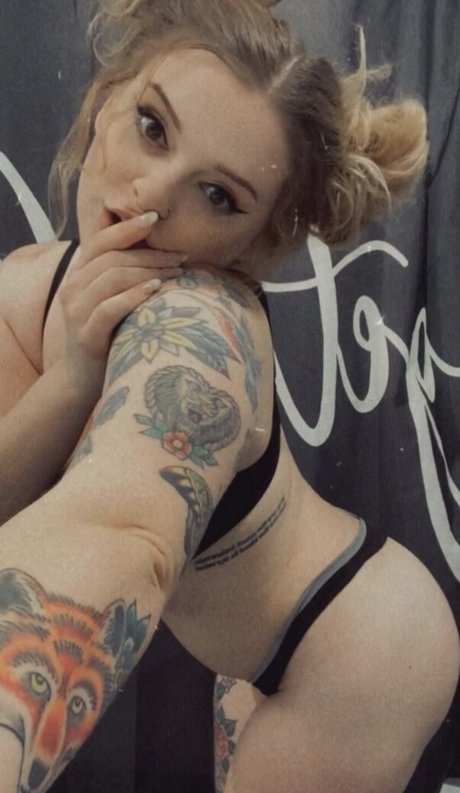 Peeekaboooe top star pictures