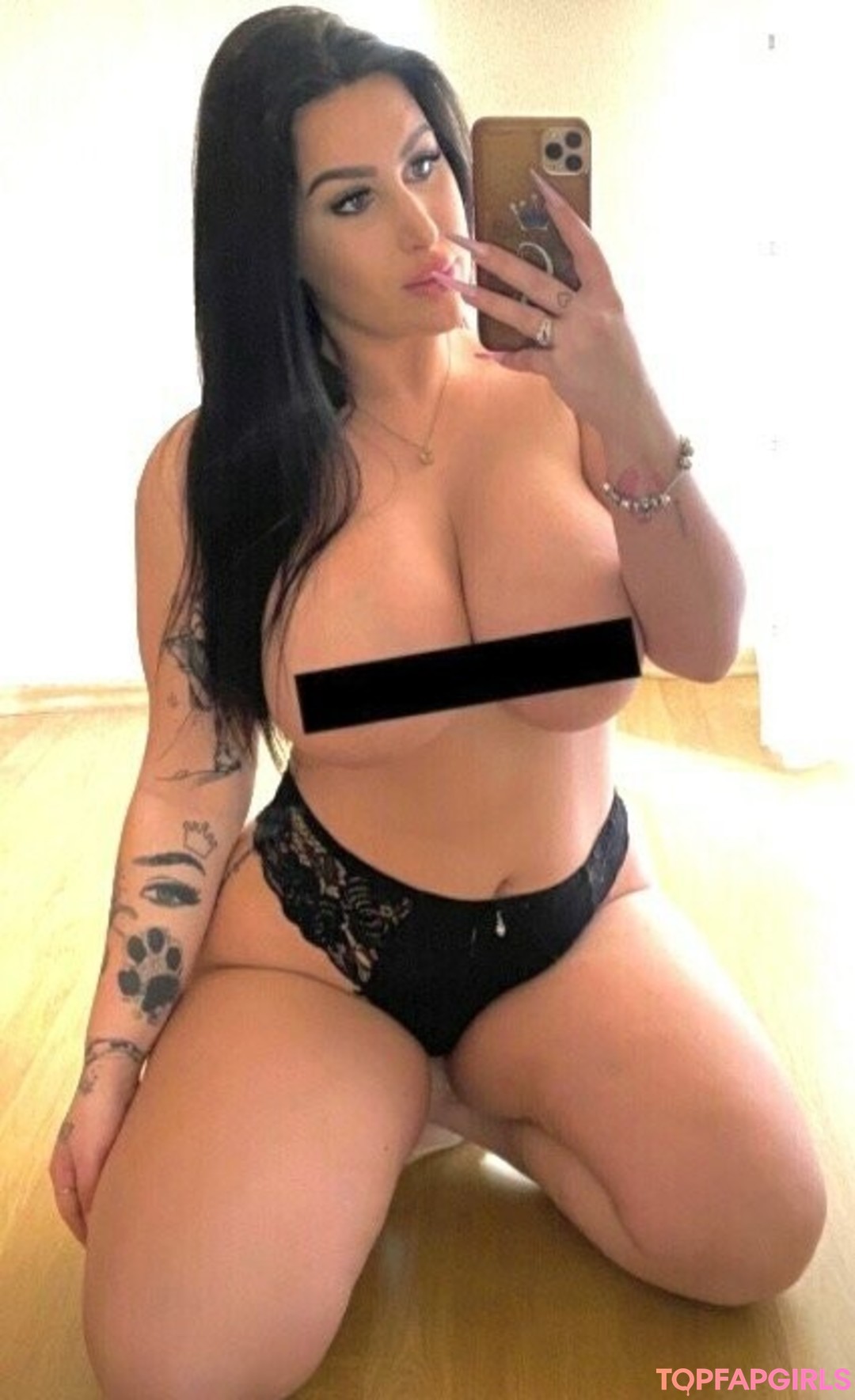 Sandra Bierczak free actress photos