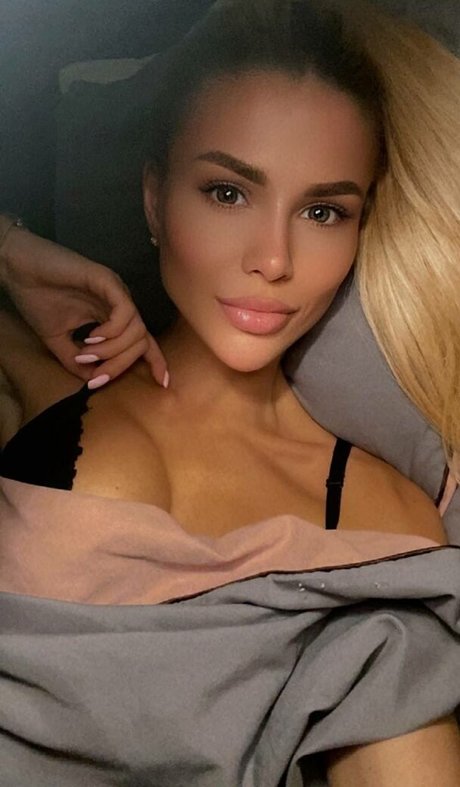 Anastasiya Timonina hot star image