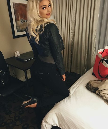 Rachel Barley star beautiful photo