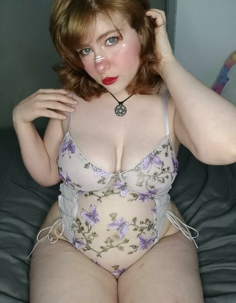 LuckyDarla beautiful pornstar image