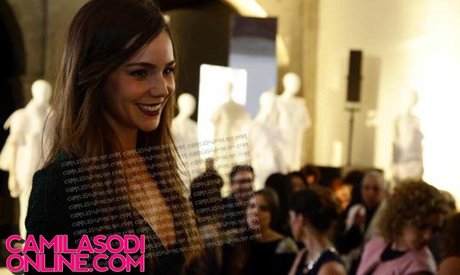 Camila Sodi hot star image