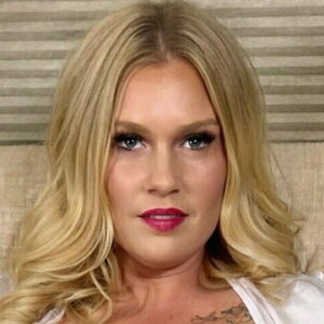 blondehotwife1986 best model photos