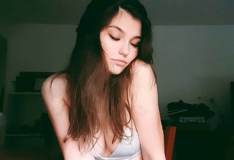 BabyyyGorilla perfect actress picture