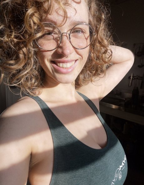 NovaOnasi model free image