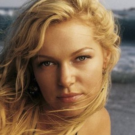 Laura Prepon pretty model archive