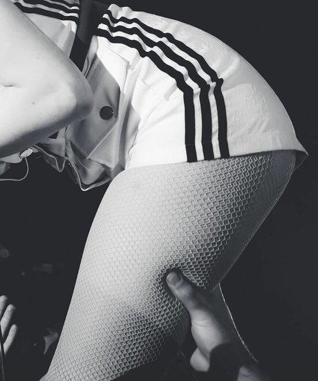 St Vincent naked star gallery