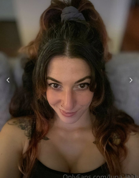 Luna Leah star porn pics