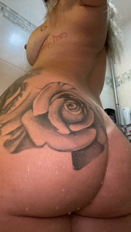 Yourfavemom exclusive actress photo