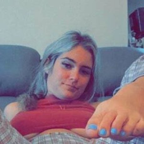 Yourfavemom naked star photos