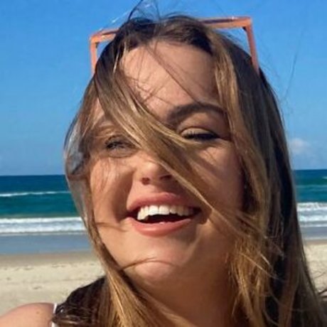 Isla O Doherty hot star img