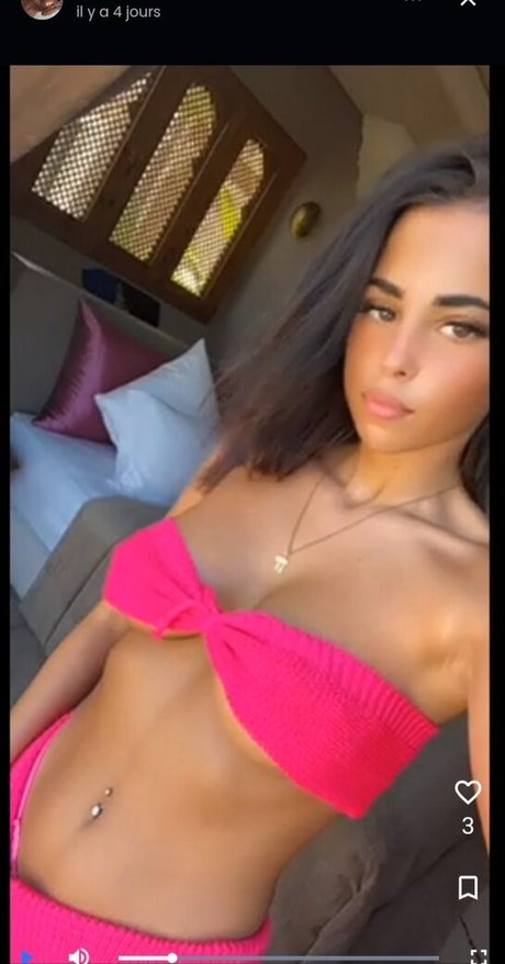 Parisxxz sexy model photos