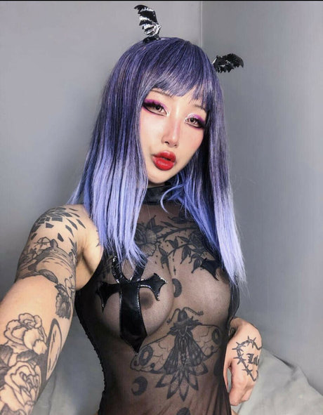 Yenny Zhao star free pictures