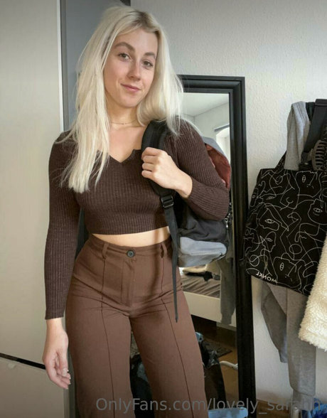 Lovely sarahh pornstar erotic galleries