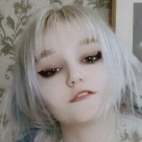 tipsy io porn actress galleries