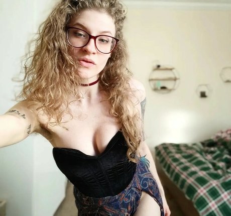 ateacupgamer nude pornstar pics