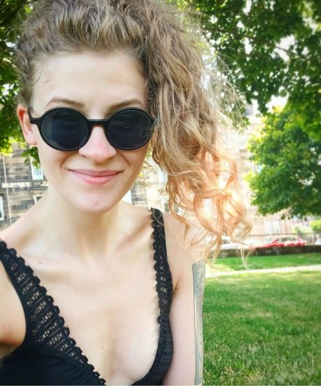 ateacupgamer naked actress archive