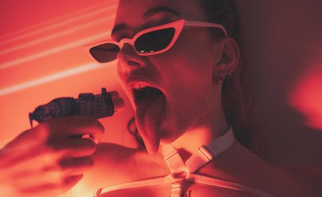 Lolawoo art star photo