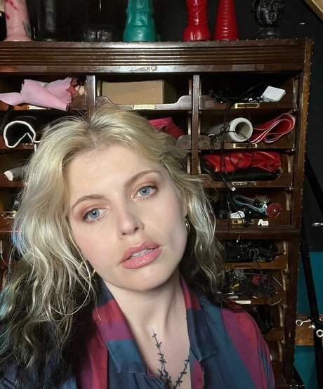 Miss Marilyn star free image