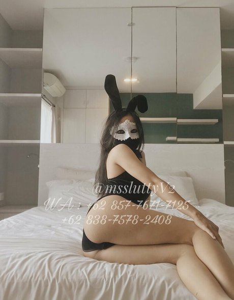 MssluttyVani pretty model pic