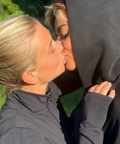 Aspenskog model sexy pics