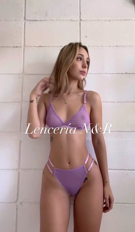 skinny milf onlyfans sexy nude photo