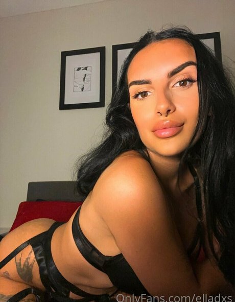 elsdxs pretty model img