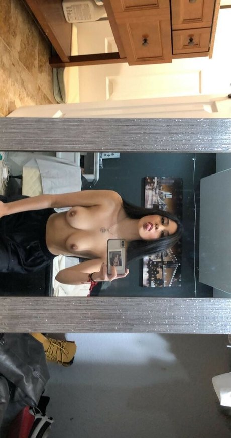 Kingxaviara exclusive star pic