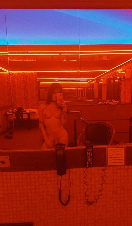 Victoria Resende art pornstar photo