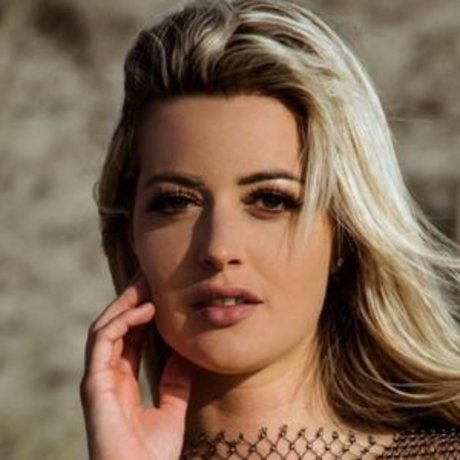 Milou Van Agtmael top star image