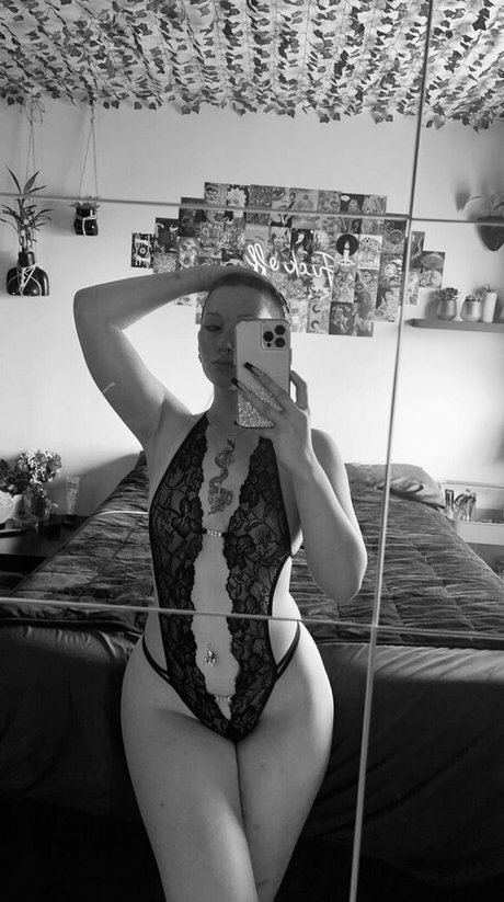 Ellie Summer star porn archive