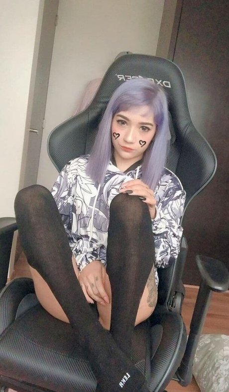 thick latina milf onlyfans naked pics