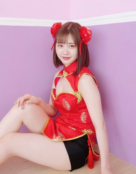 Kawakita Meisa model hot picture