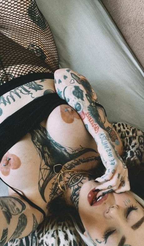 Ferkuzma free pornstar img