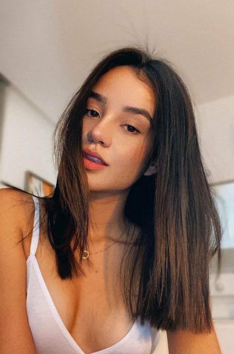 carolcor21 model beautiful gallery