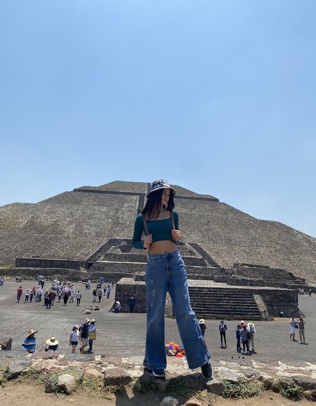 carolcor21 model nice photos