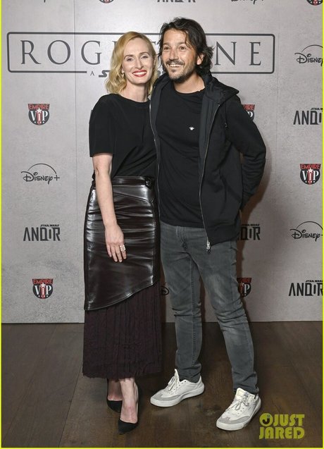 Genevieve O Reilly model nudes galleries