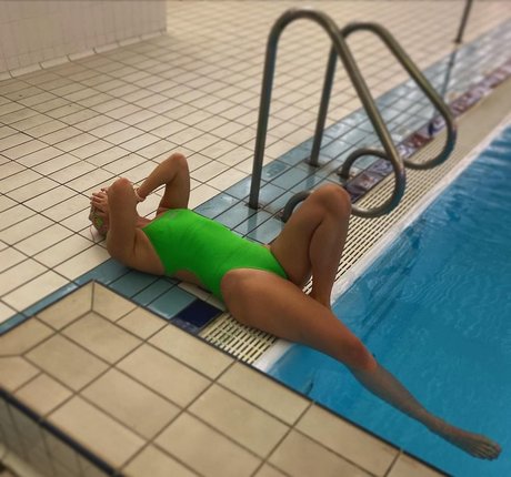 Jessica Jane Applegate high quality actress image