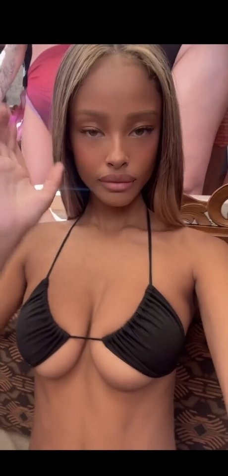 mirror selfie onlyfans hot sexy image