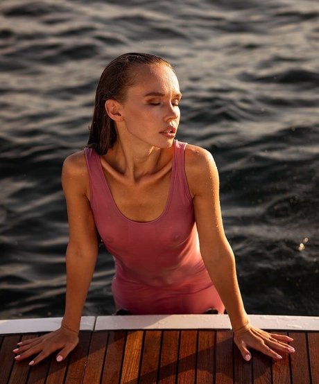 tatiana model model exclusive pics