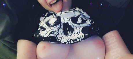 ERPGod pornstar art gallery