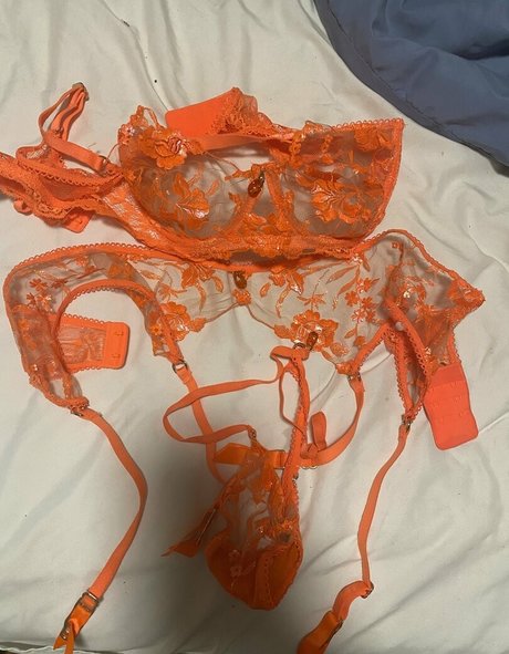 body onlyfans pornographic picture