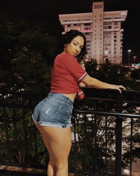 squirting onlyfans naked archive