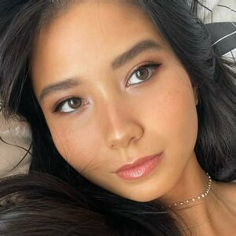 angelinooor pornstar naked photos