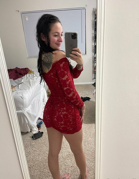 ItsdanniB Photo Gallery