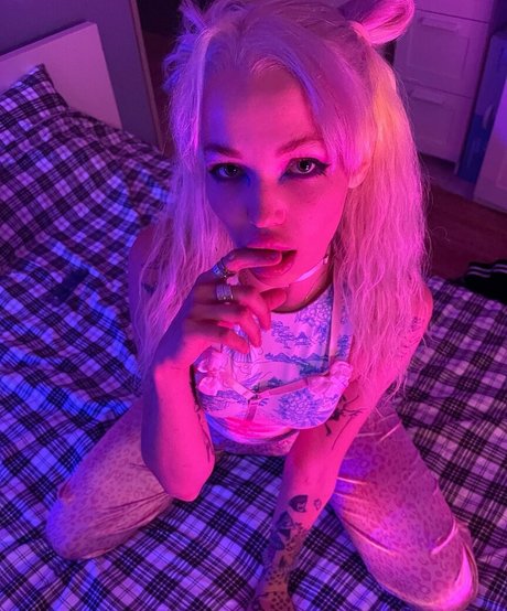 misscannabisss star porn photo