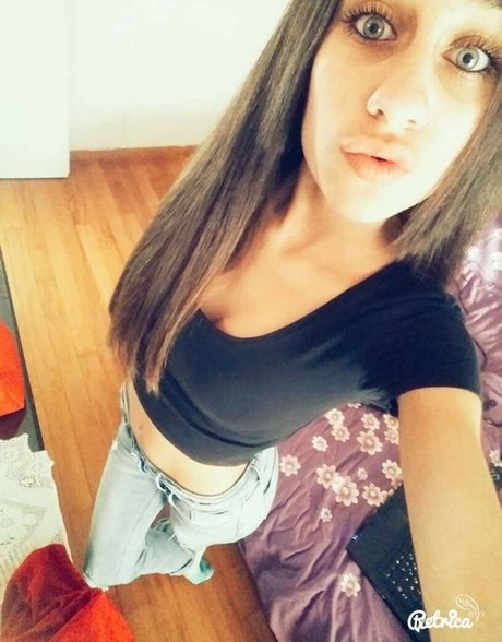 Melina Borgol hot star pictures