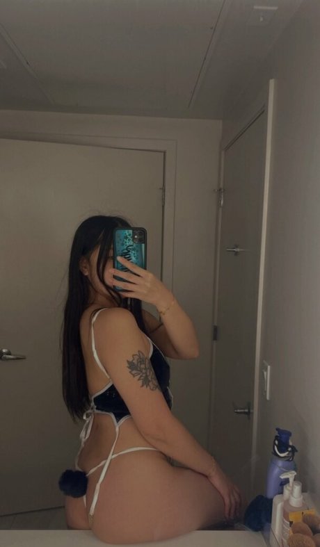 Lunaisbabyy sex star galleries