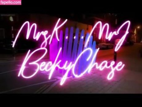 Becky Chase star art photos